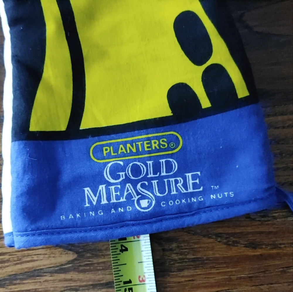 VINTAGE Planters Mr. Peanut Oven Mitt 14